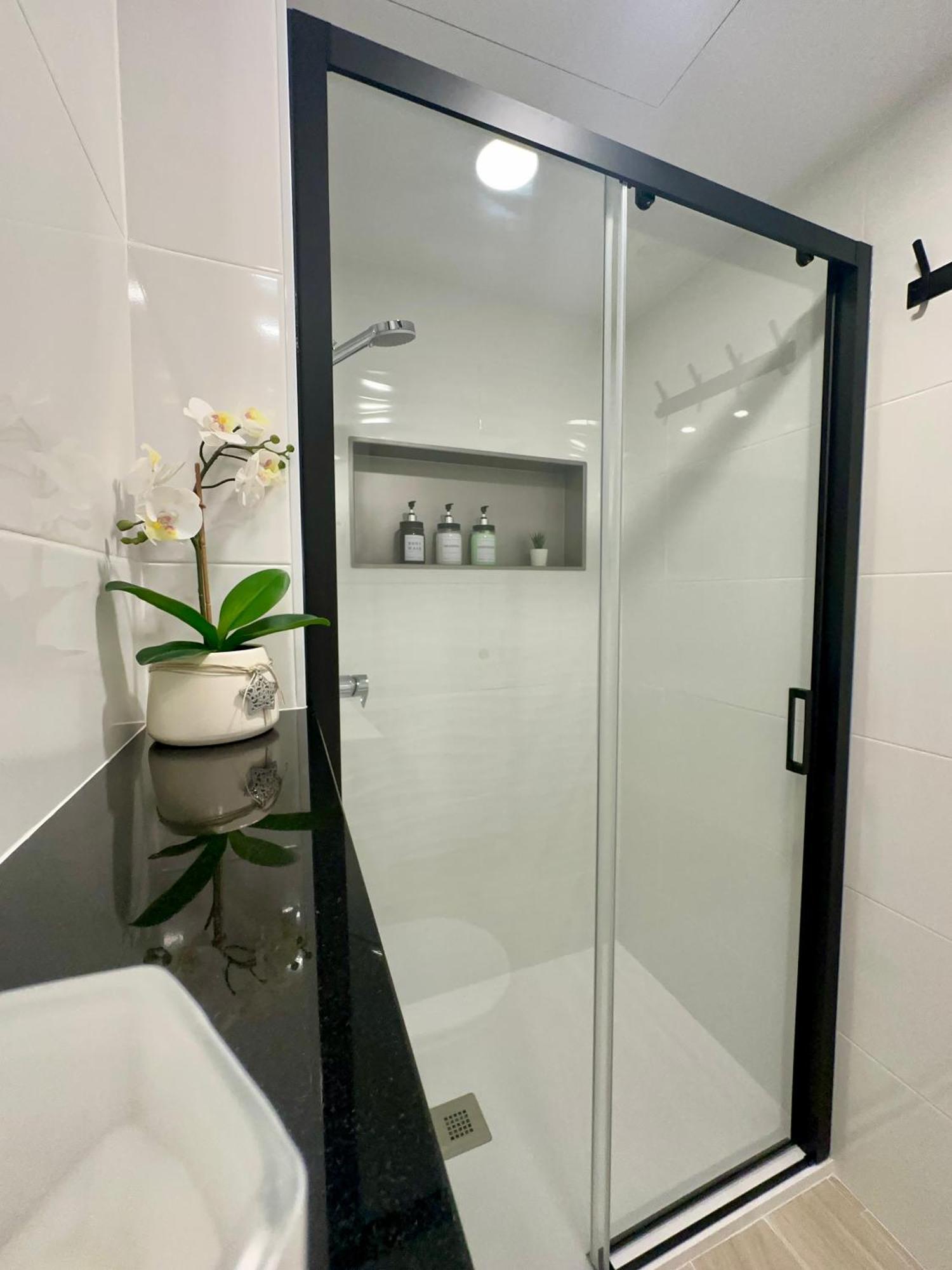 Patio Victoria Malaga Apartment Екстериор снимка